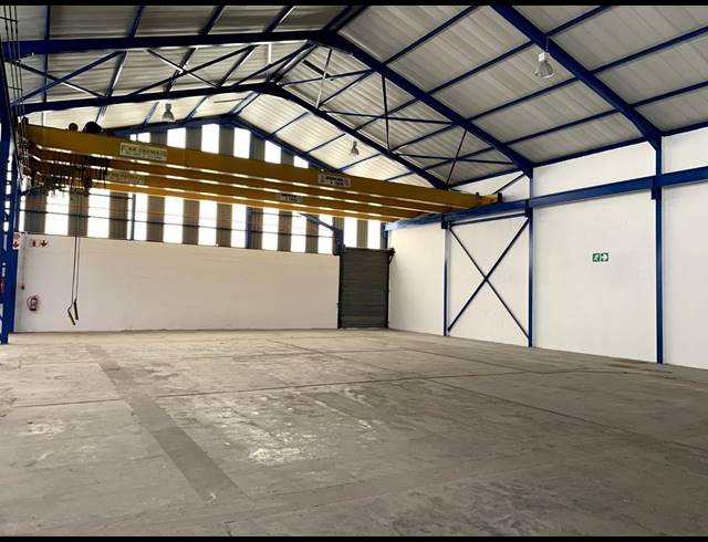 1,704M² FACTORY TO LET IN BEACONVALE